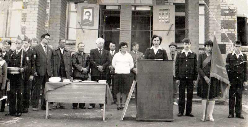 1.09.1986 год -  Открытие нового здания Колтубанской школы